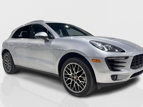 Used 2016 Porsche Macan S image 7