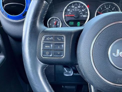Used 2017 Jeep Wrangler Sport AWD/4WD image 11