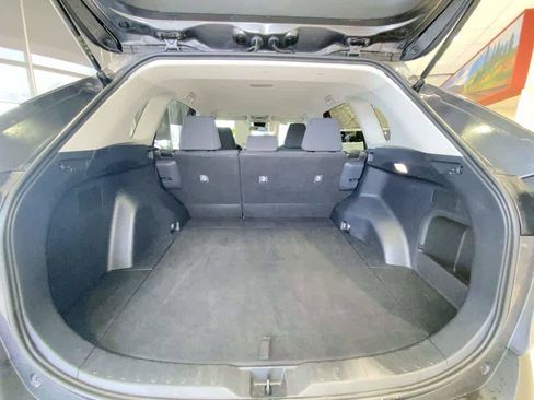 Used 2025 Toyota RAV4 LE image 20