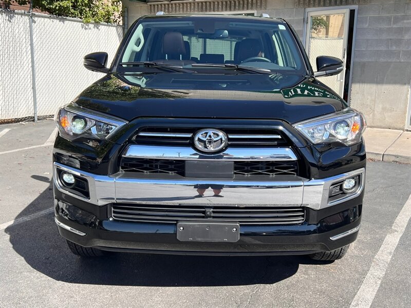 Used 2023 Toyota 4Runner Limited AWD/4WD image 2
