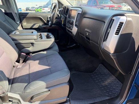 Used 2015 GMC Sierra 1500 SLE w/ SLE Value Package AWD/4WD image 16