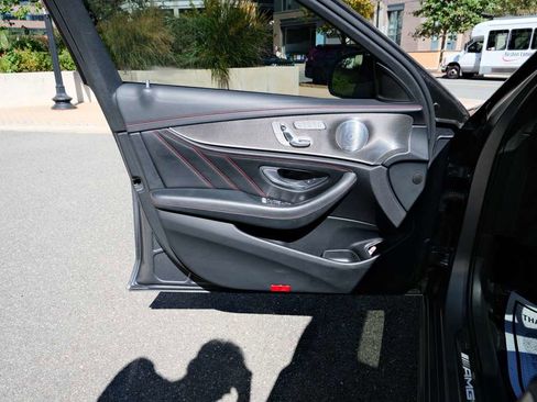 Used 2018 Mercedes-Benz E 43 AMG 4MATIC Sedan image 16