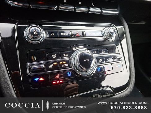 Certified 2022 Lincoln Corsair AWD w/ Equipment Group 101A image 16