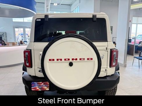 New 2026 Ford Bronco Outer Banks w/ Sasquatch Package image 5
