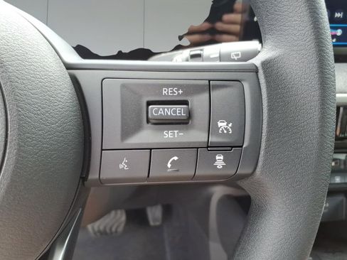 New 2026 Nissan Kicks SV w/ SV Premium Package image 18