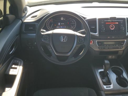 Used 2019 Honda Ridgeline Sport image 15