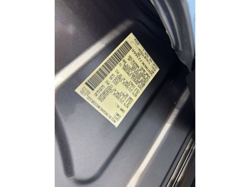 Used 2021 Nissan Rogue SV image 35