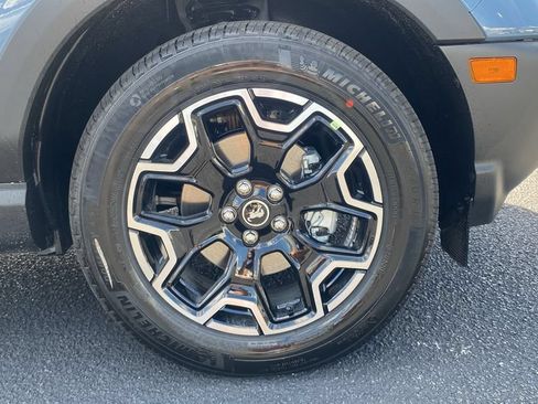 New 2026 Ford Bronco Sport Outer Banks w/ Outer Banks Tech Package+ AWD/4WD image 10