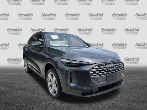 New 2026 Audi Q5 Premium Plus AWD/4WD image 2