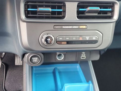 New 2026 Ford Maverick XLT w/ XLT Luxury Package FWD image 25