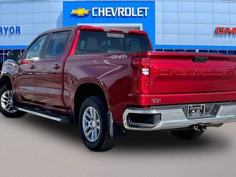 Used 2024 Chevrolet Silverado 1500 LT w/ Leather Package image 4