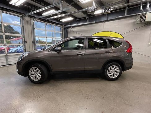 Used 2016 Honda CR-V EX image 2