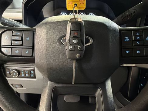 Used 2025 Ford F350 XLT w/ 360-Degree Camera Package AWD/4WD image 52