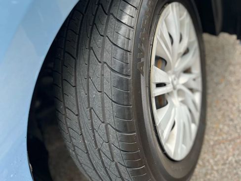 Used 2012 Toyota Camry LE image 34