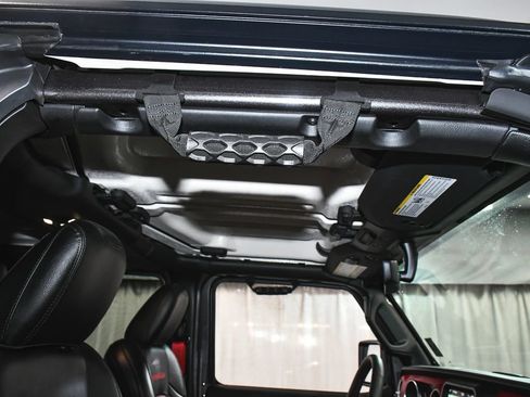 Used 2023 Jeep Wrangler Unlimited Rubicon 4xe AWD/4WD image 48