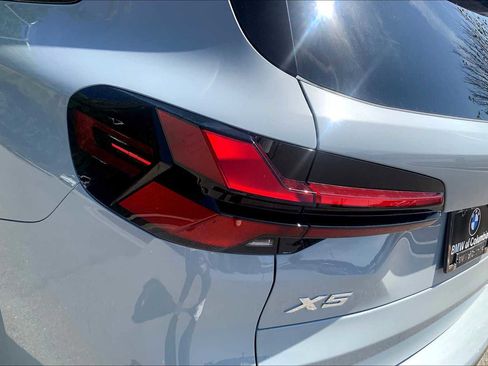 Used 2026 BMW X5 xDrive50e w/ M Sport Package image 14