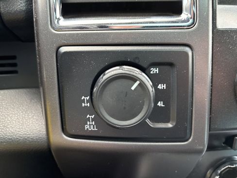 Used 2015 Ford F150 XLT w/ Equipment Group 302A Luxury image 23