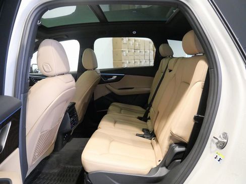 Used 2022 Audi Q7 3.0T Premium Plus image 26