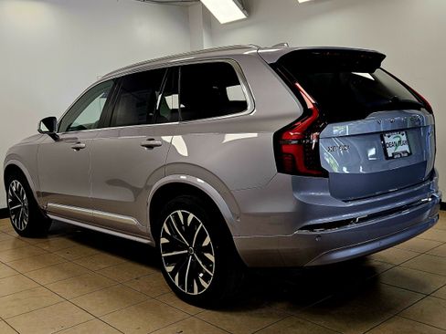 New 2026 Volvo XC90 B5 Plus w/ Protection Package AWD/4WD image 6