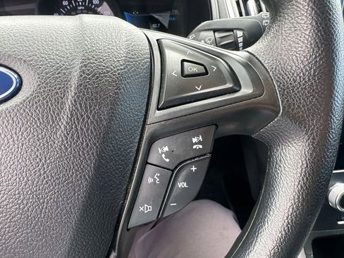 Used 2022 Ford Edge SE AWD/4WD image 14
