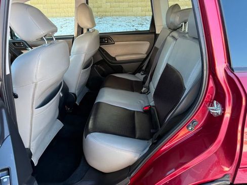 Used 2018 Subaru Forester 2.5i Premium w/ All-Weather Package image 7