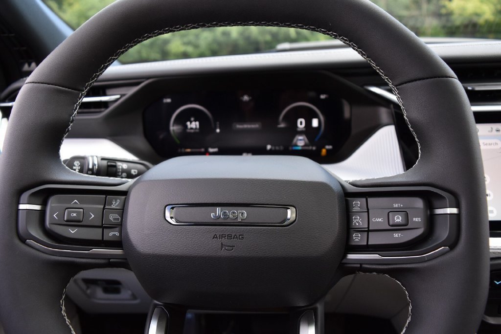 New 2026 Jeep Cherokee Overland AWD/4WD image 17