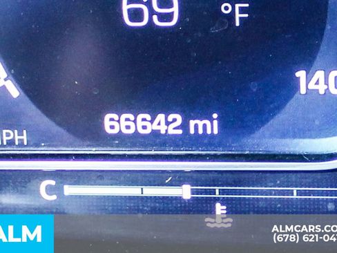 Used 2024 Chevrolet Tahoe LT AWD/4WD image 40