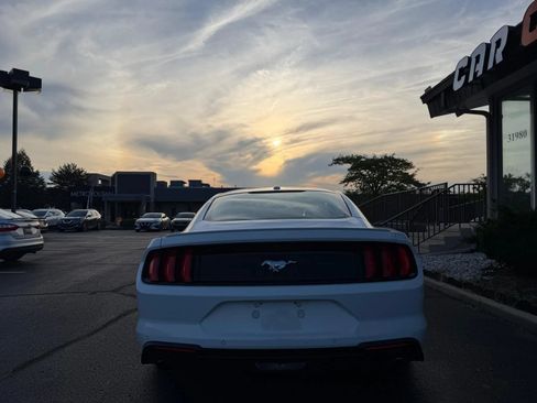 Used 2018 Ford Mustang Coupe w/ Equipment Group 101A RWD image 6