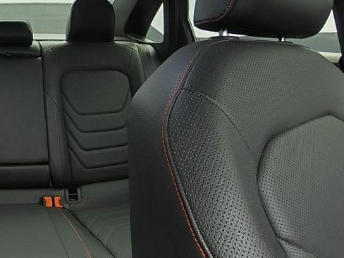 Used 2021 Volkswagen Jetta GLI Autobahn w/ GLI Autobahn Black Package FWD image 24