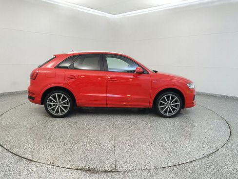 Used 2018 Audi Q3 2.0T Premium FWD image 6