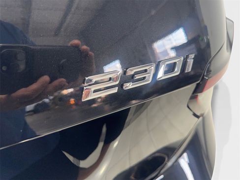Used 2025 BMW 230i Coupe w/ M Sport Package image 23