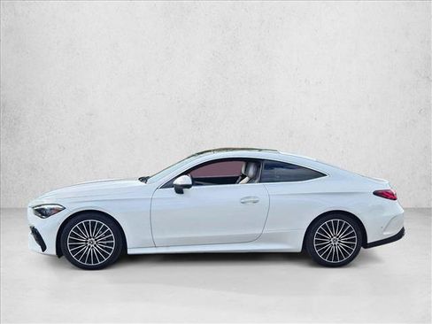 Used 2024 Mercedes-Benz CLE 300 4MATIC Coupe image 8