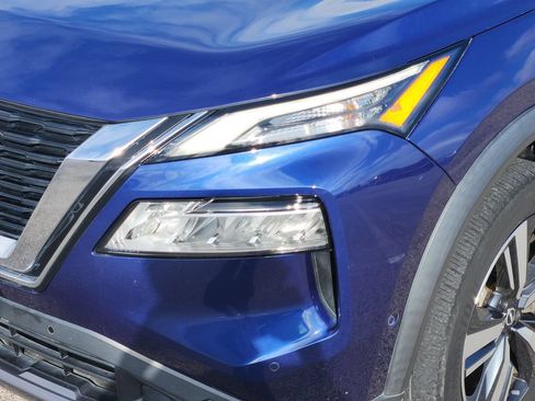 Used 2023 Nissan Rogue SL w/ SL Premium Package FWD image 5