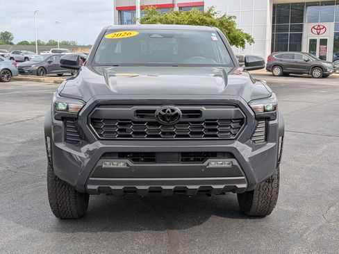 Used 2026 Toyota Tacoma TRD Off-Road w/ TRD Off Road Upgrade Package AWD/4WD image 2