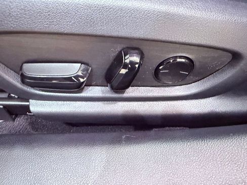 Used 2023 Lexus ES 350 w/ Premium Package FWD image 19