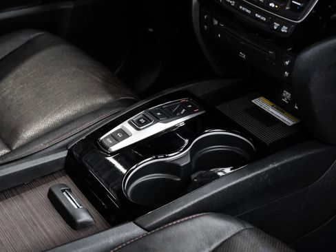 Used 2022 Honda Pilot Black Edition image 28