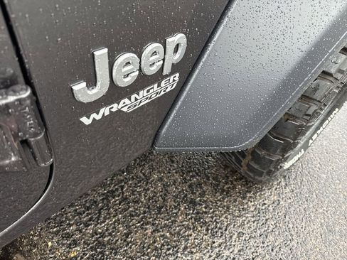 Used 2020 Jeep Wrangler Sport image 39