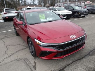 Used 2024 Hyundai Elantra SEL w/ Convenience Package video 1