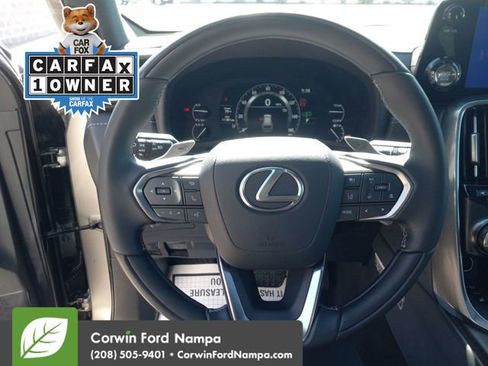 Used 2024 Lexus LX 600 4WD w/ Luxury Package image 14