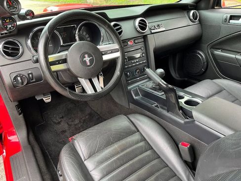 Used 2007 Ford Mustang GT Premium RWD image 11