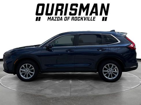 Used 2025 Honda CR-V EX image 3