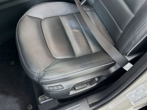 Used 2025 MAZDA CX-5 AWD 2.5 S w/ Preferred Package image 20