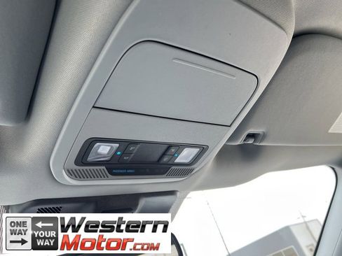 Used 2022 Ford F150 XLT w/ Equipment Group 302A High image 17