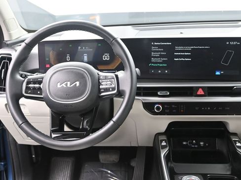 New 2025 Kia Sorento EX image 36