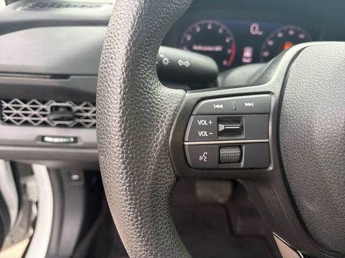Used 2023 Honda Accord LX image 5