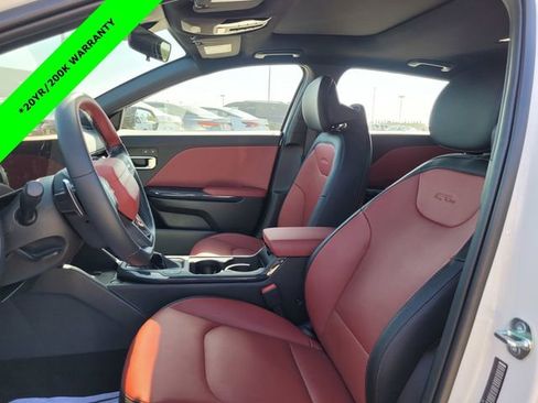 New 2025 Kia K4 GT-Line w/ GT-Line Premium Package image 8