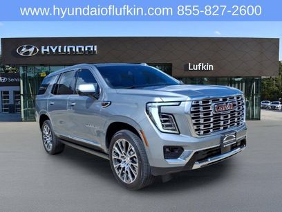 Used 2025 GMC Yukon Denali w/ Sun & Power Step Package