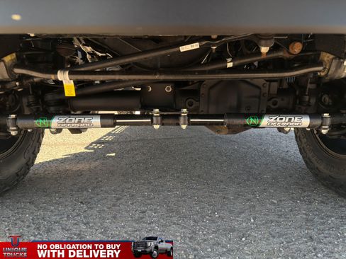 Used 2024 Ford F350 Platinum w/ Tremor Off-Road Package image 3