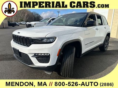 New 2025 Jeep Grand Cherokee Limited image 6