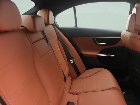 Certified 2023 Mercedes-Benz C 300 Sedan image 29